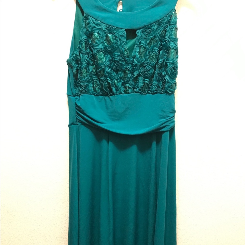En Focus Studio Sparkling Blue-Green Formal Dress Flower Pattern Size 4